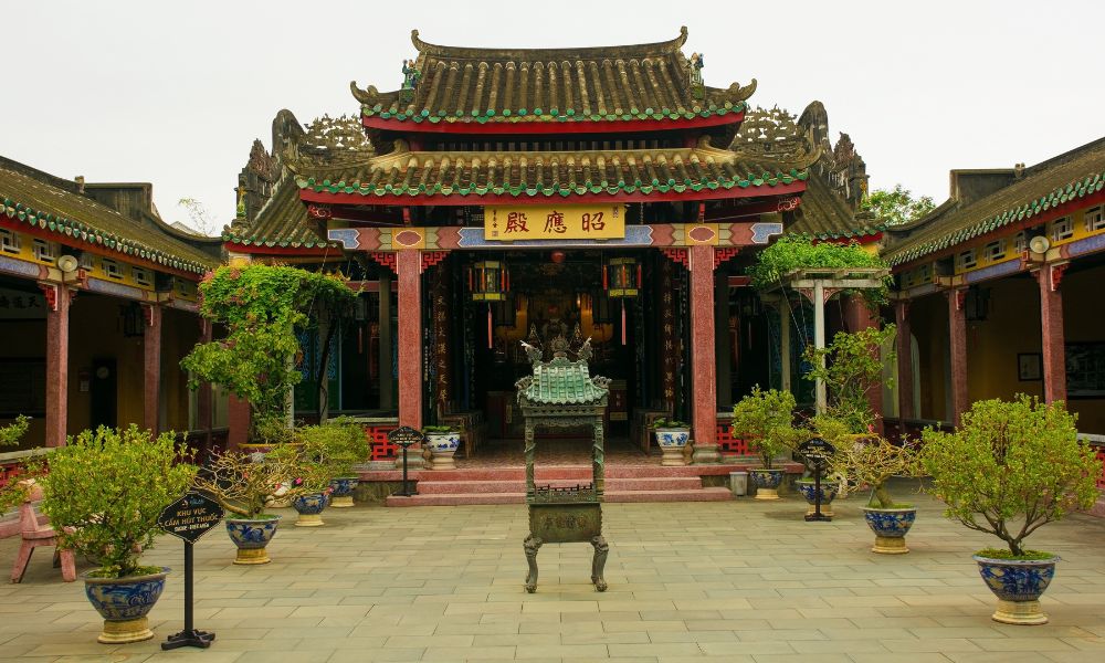 Assembly halls in Hoi An - 5